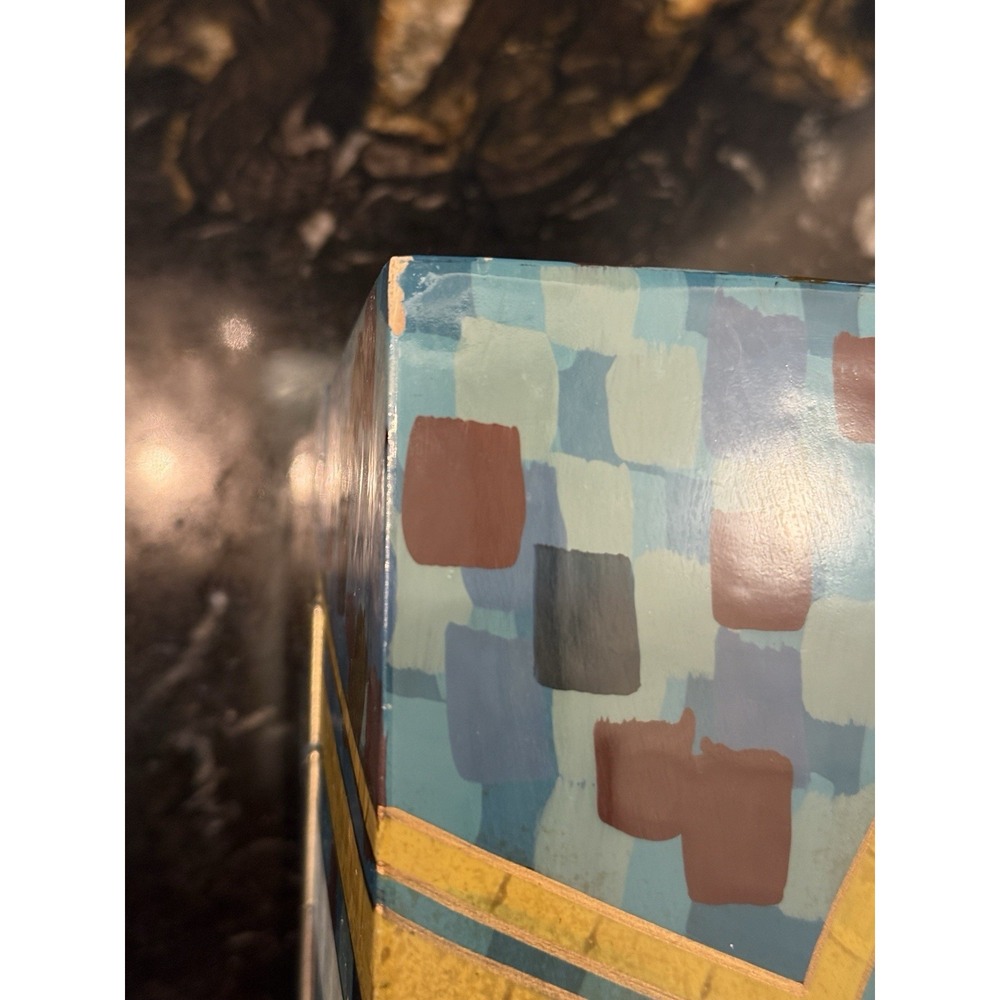 La Belle Art Decorated Lacquered Wood Box Treasure Box Hand Painted 12x12x5 1/8" - Picture 11 of 12